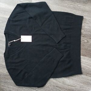Quince 100% cashmere v-neck sweater